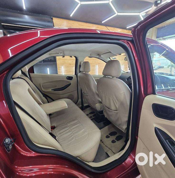 Ford Aspire Titatinium Blu Ti-vct, 2016, Petrol