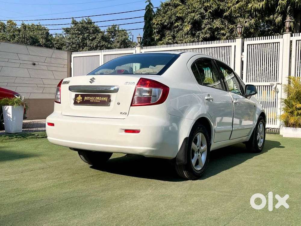 Maruti Suzuki Sx4 Zxi (opt), 2011, Petrol