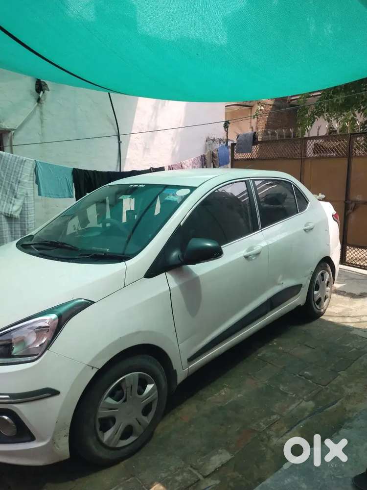 Very Good Condition Car..hyundai Xcent 2017.