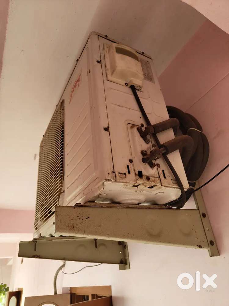 Godrej 1.5 Ton Ac 10,000