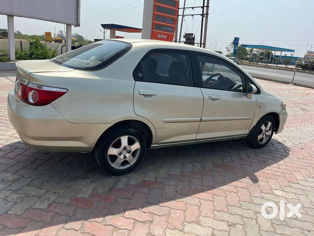 Honda City 2009 Cng & Hybrids Good Condition