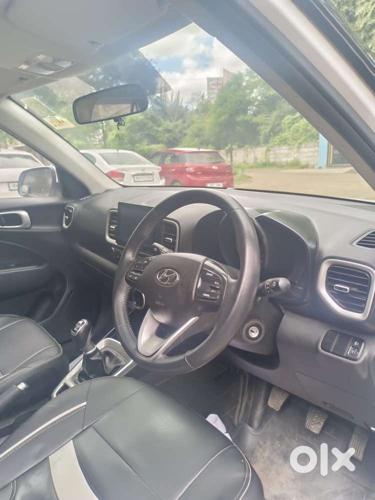 Hyundai Venue Sx (o) Mt 1.5 Diesel, 2021, Diesel