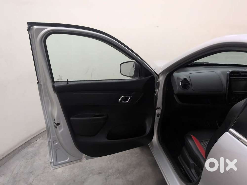 Renault Kwid 2019-ongoing 1.0 Rxt Amt (o), 2019, Petrol