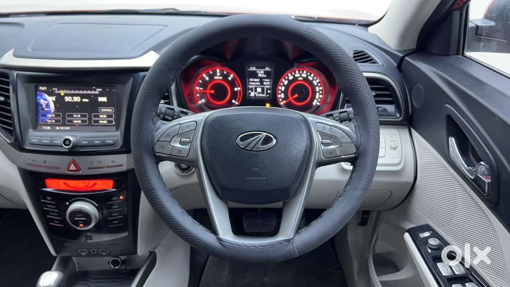 Mahindra Xuv300 W8 Amt Diesel, 2021, Diesel