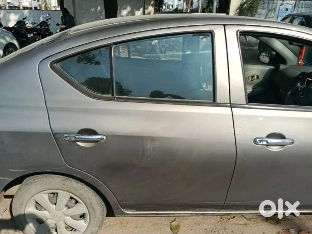 Nissan Sunny 2012 Petrol Manual