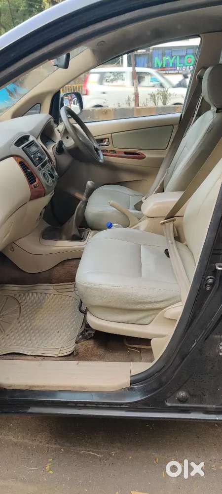 Toyota Innova 2008 Diesel Well Maintained