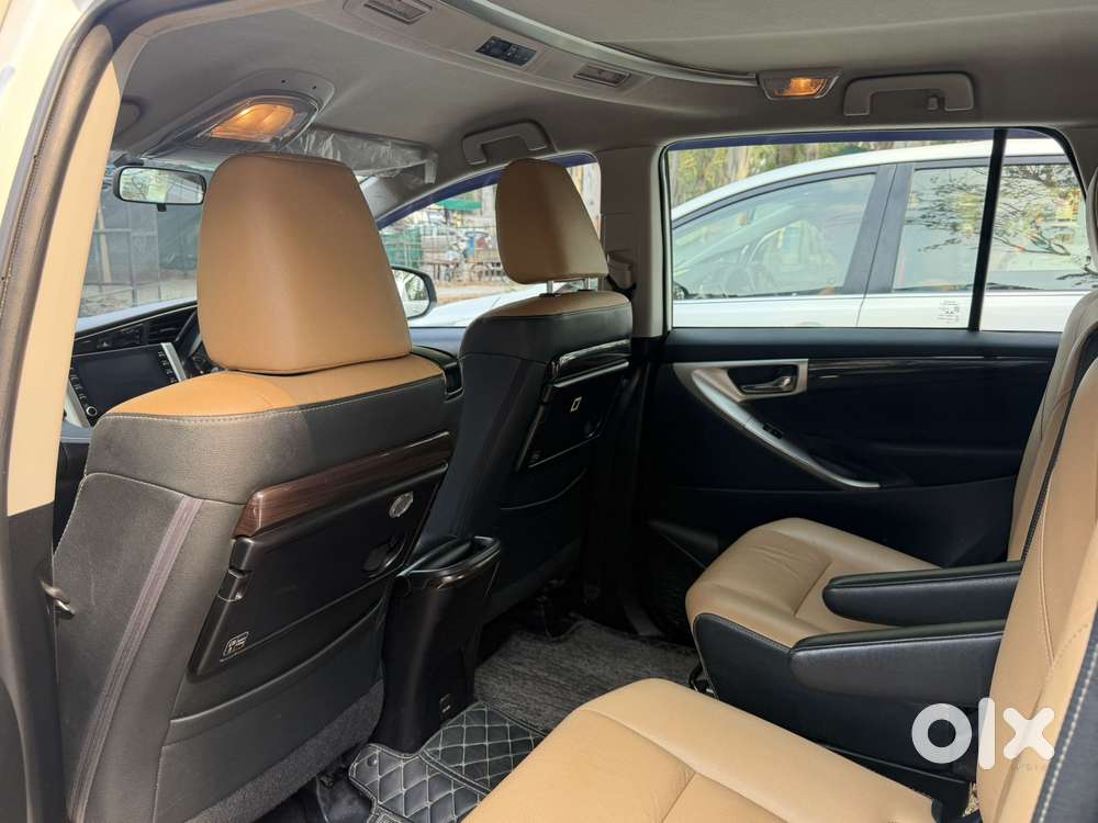 Toyota Innova Crysta Zx 2.4 Diesel 7 Seater, 2022, Diesel