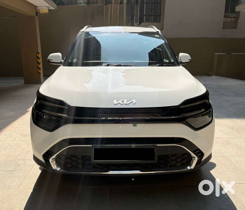 Kia Carens 1.5 Luxury Plus Turbo Dct 7 Str, 2023, Petrol