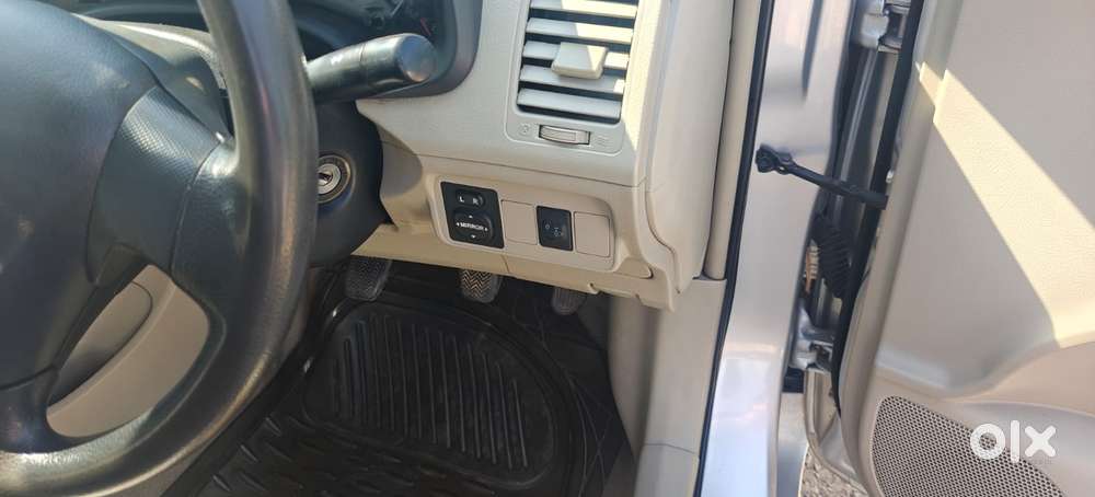 Toyota Corolla Altis 2010-2013 Diesel D4dg, 2012, Diesel