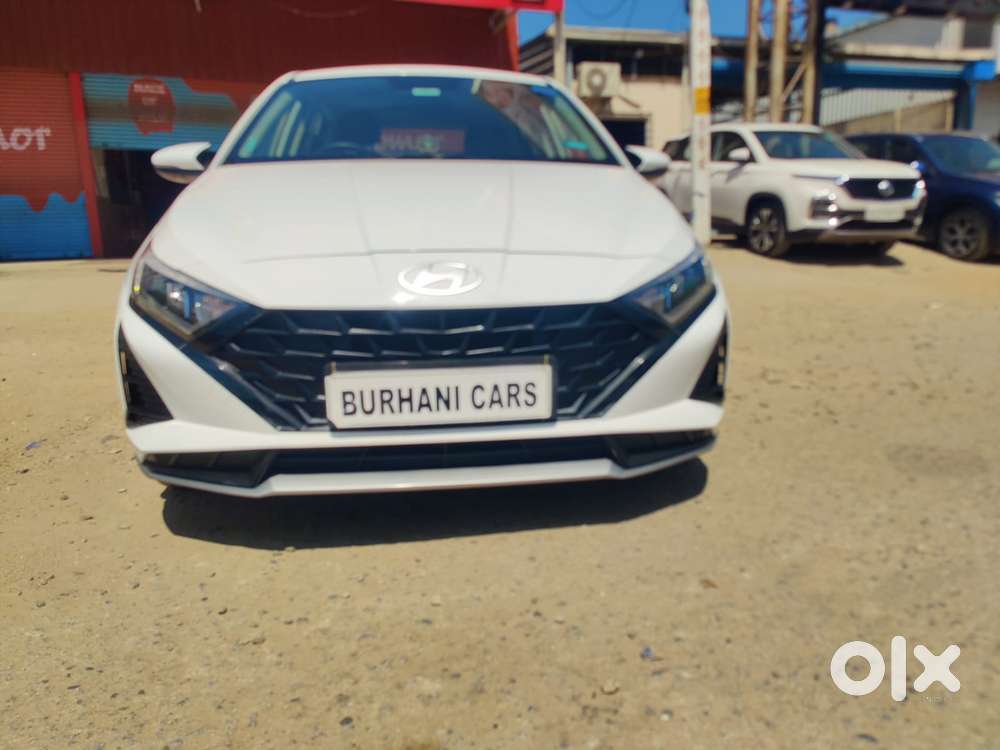 Hyundai I20 Asta (o) 1.2 Ivt, 2024, Petrol