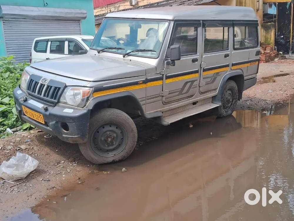 Mahindra Bolero 2013 Silver Diesel Manual