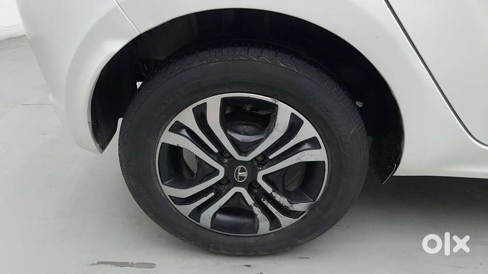 Tata Tiago 1.2 Revotron Xz Wo Alloy, 2018, Petrol