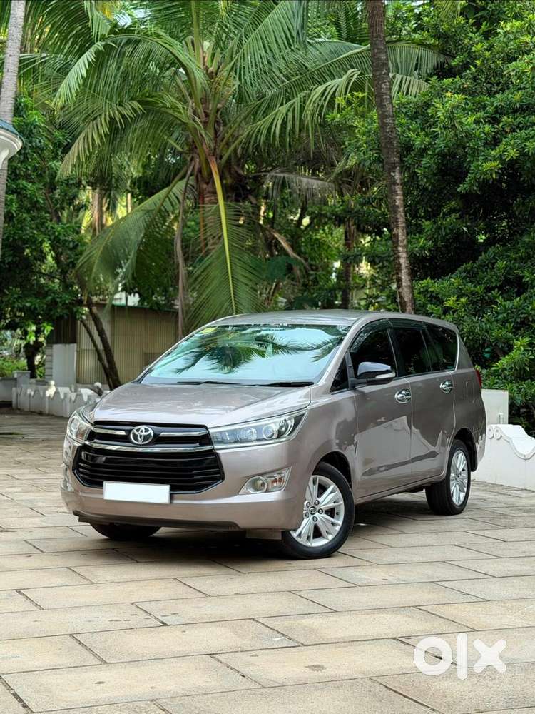 Toyota Innova Crysta 2.4 Z 7 Str, 2016, Diesel