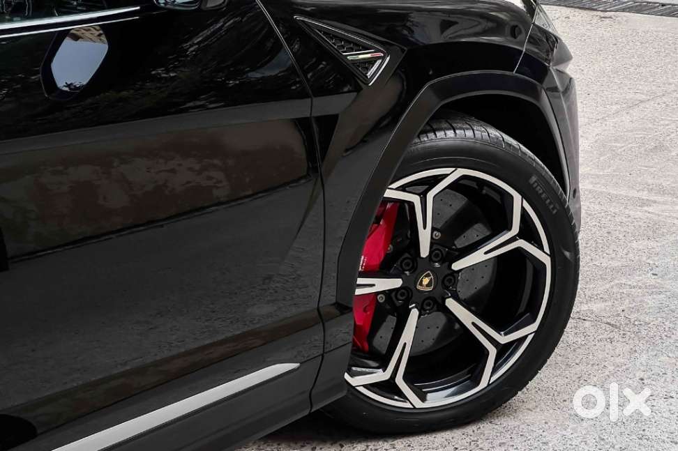 Lamborghini Urus V8, 2021, Petrol