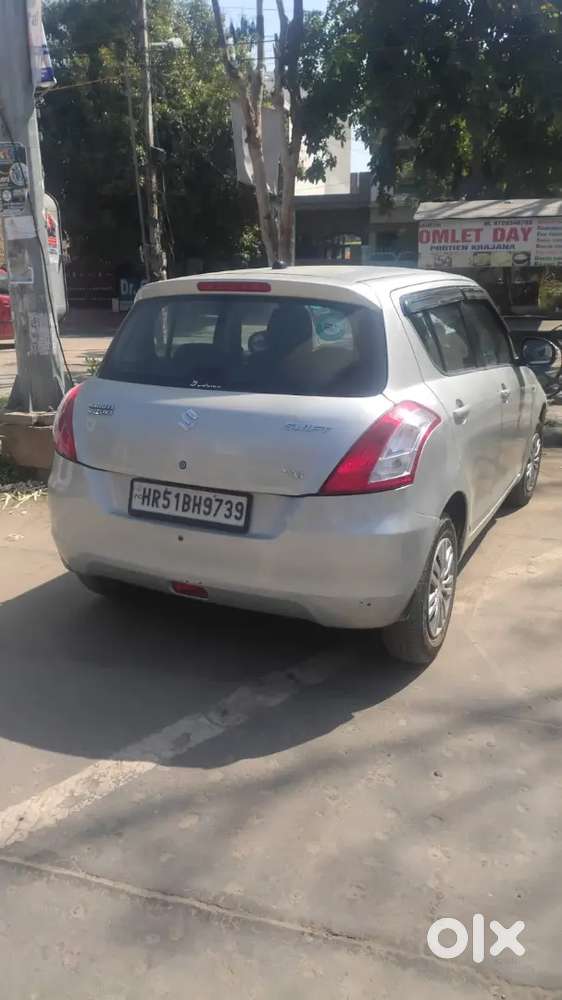 Maruti Suzuki Swift Vxi 2016