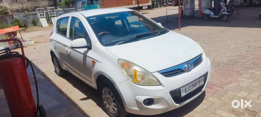 I20 Good Condition+ Service Record+ New Tyre+ New Passing 2030