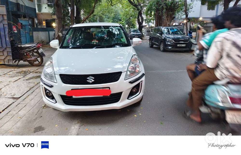 Maruti Suzuki Swift Vxi, 2017, Petrol