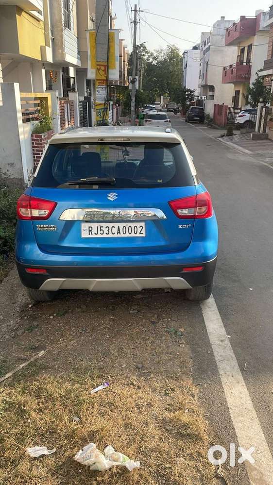 Maruti Suzuki Brezza Zdi+ Dual Tone, 2016, Diesel