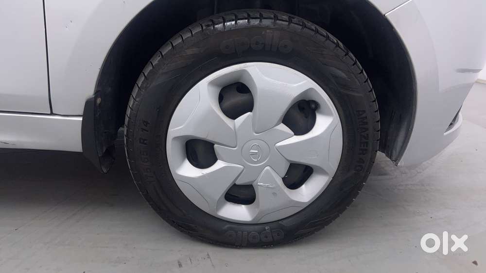 Tata Tiago 1.2 Revotron Xt, 2018, Petrol