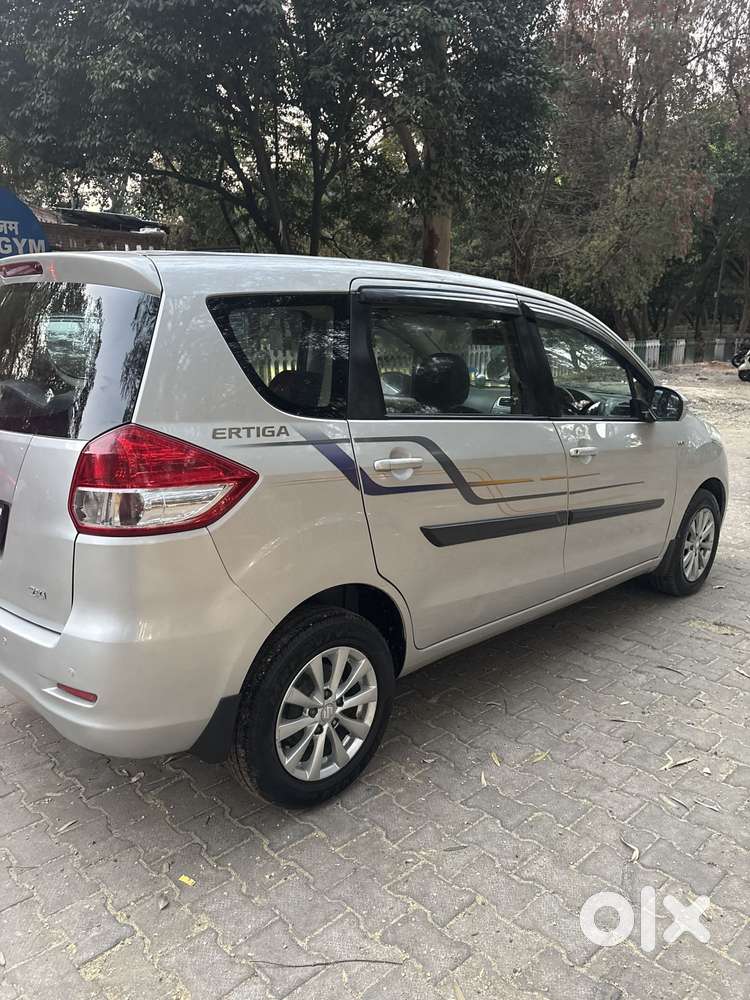 Maruti Suzuki Ertiga 1.5 Zxi, 2014, Petrol