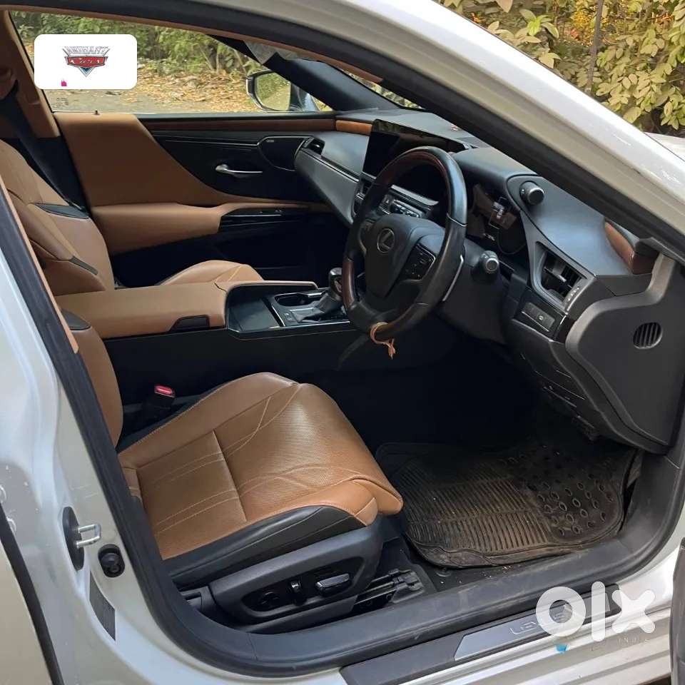 Lexus Es, 2024, Petrol