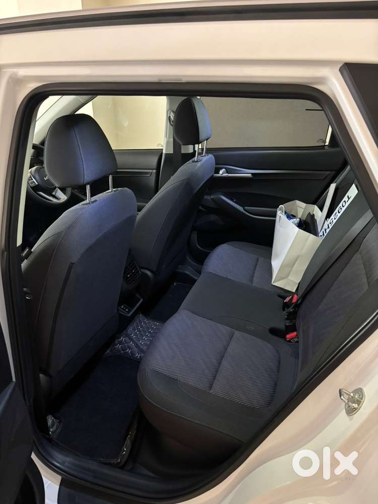 10th Month Old Kia Seltos Htk Optional