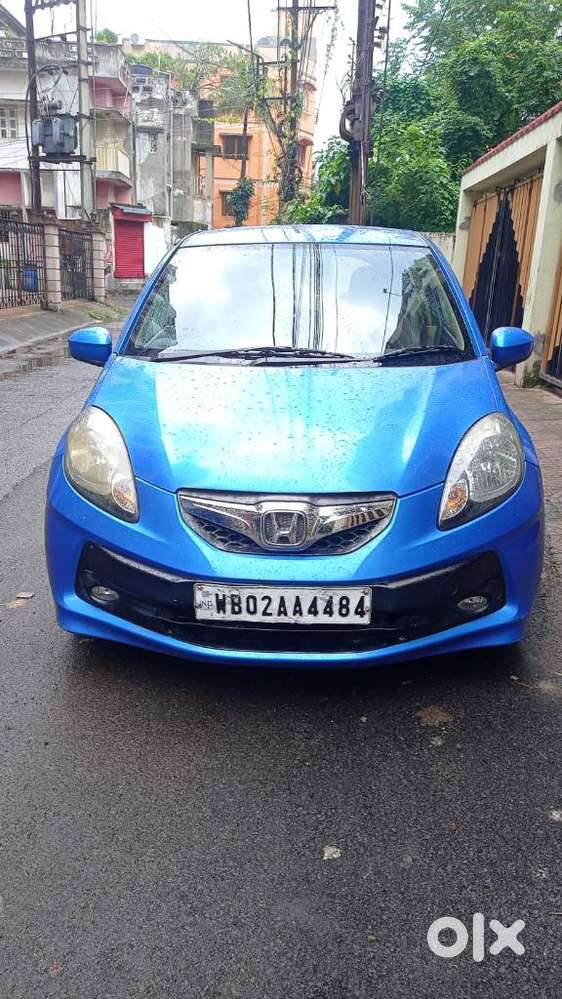 Honda Brio V Mt, 2012, Petrol