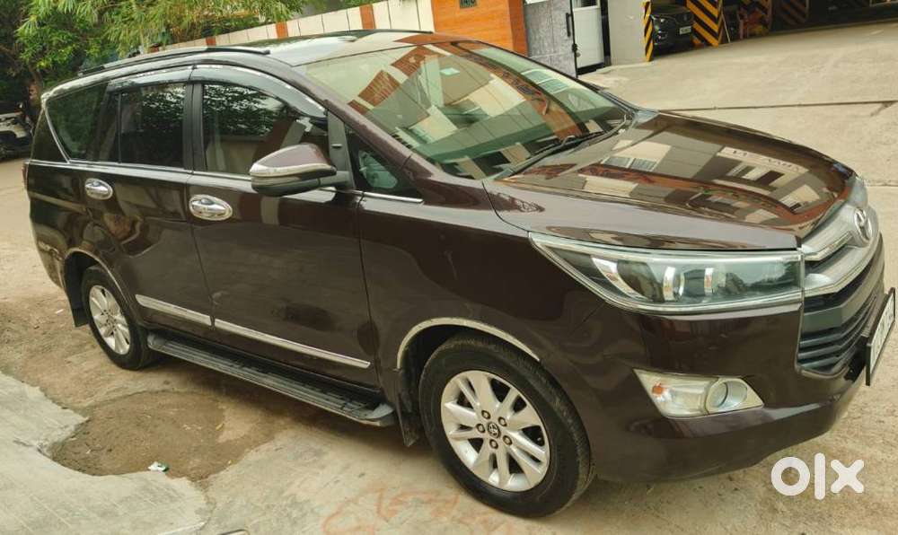 Toyota Innova Crysta 2.4 V, 2018, Diesel