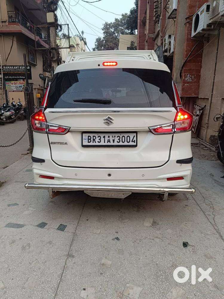 Maruti Suzuki Ertiga Zxi (o) Cng [2022-2023], 2023, Cng & Hybrids