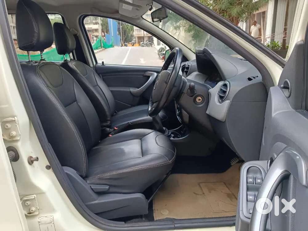 Renault Duster Petrol 2013