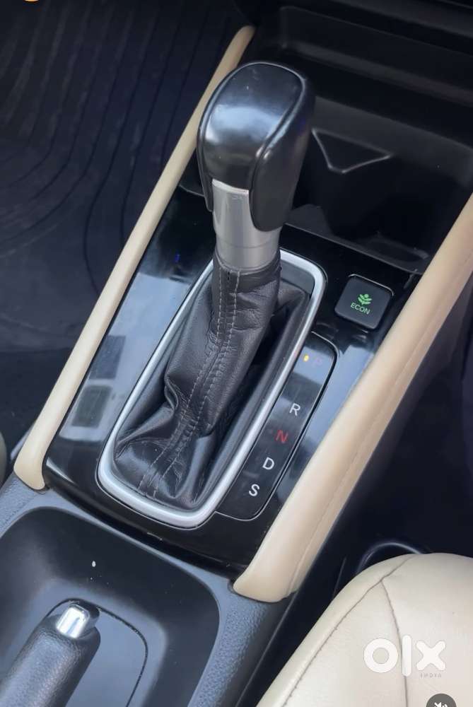 Honda City Zx Petrol Cvt, 2022, Petrol