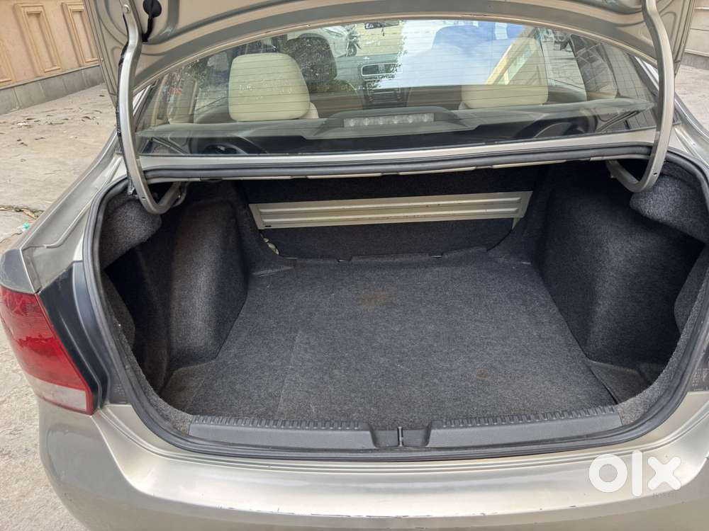 Volkswagen Vento 2013-2015 1.5 Tdi Highline At, 2013, Petrol