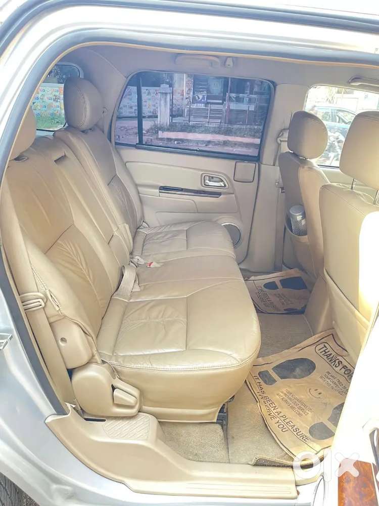 Isuzu Mu7 Suv