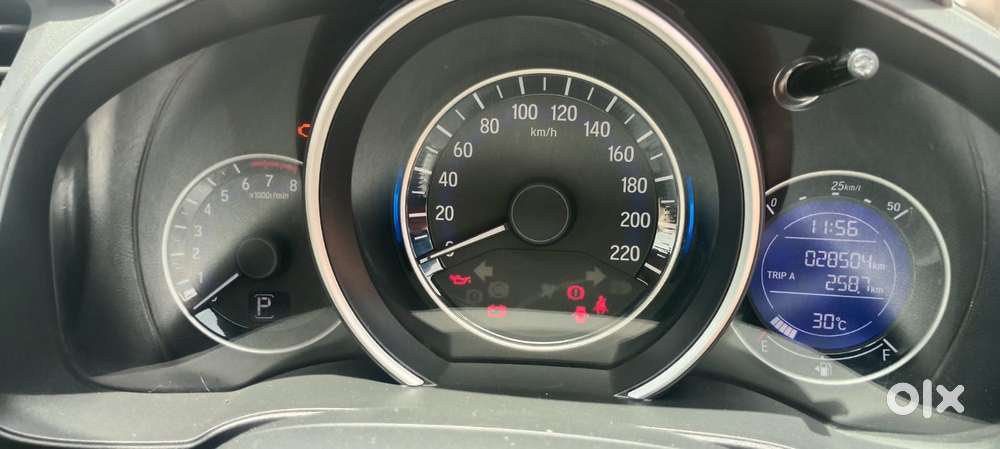 Honda Jazz V Cvt, 2017, Petrol