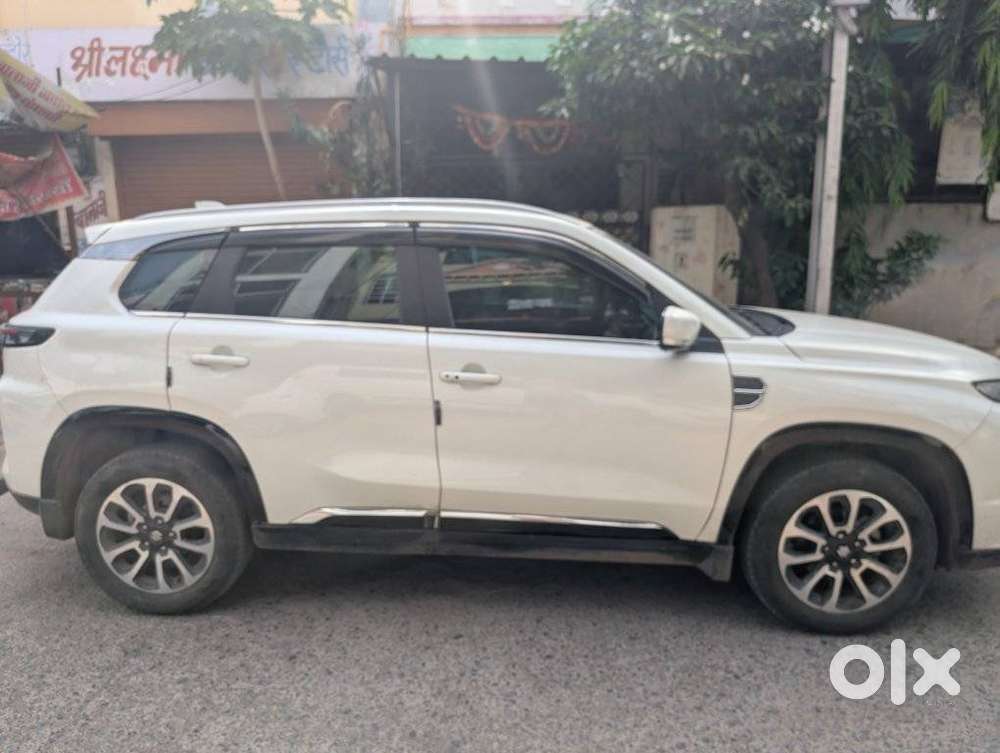 Maruti Suzuki Grand Vitara 1.5 Zeta Smart Hybrid At, 2025, Petrol