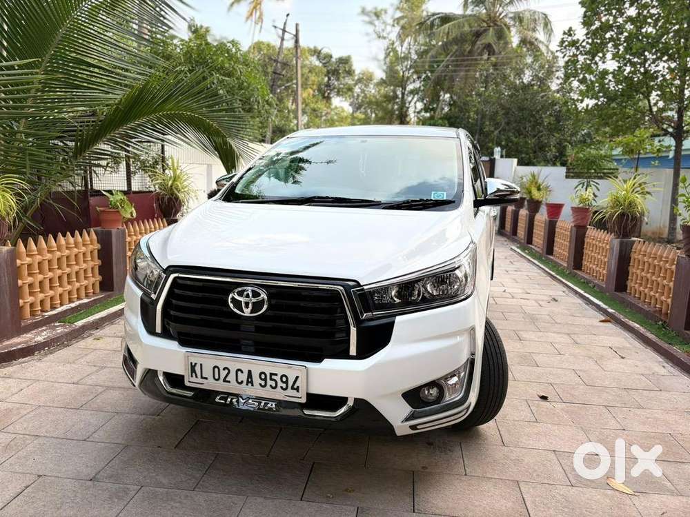 Toyota Innova Crysta 2017 Diesel 147000 Km Driven
