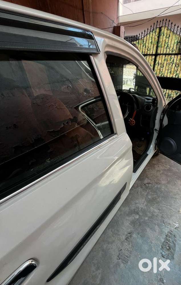 Maruti Suzuki 2015 Petrol