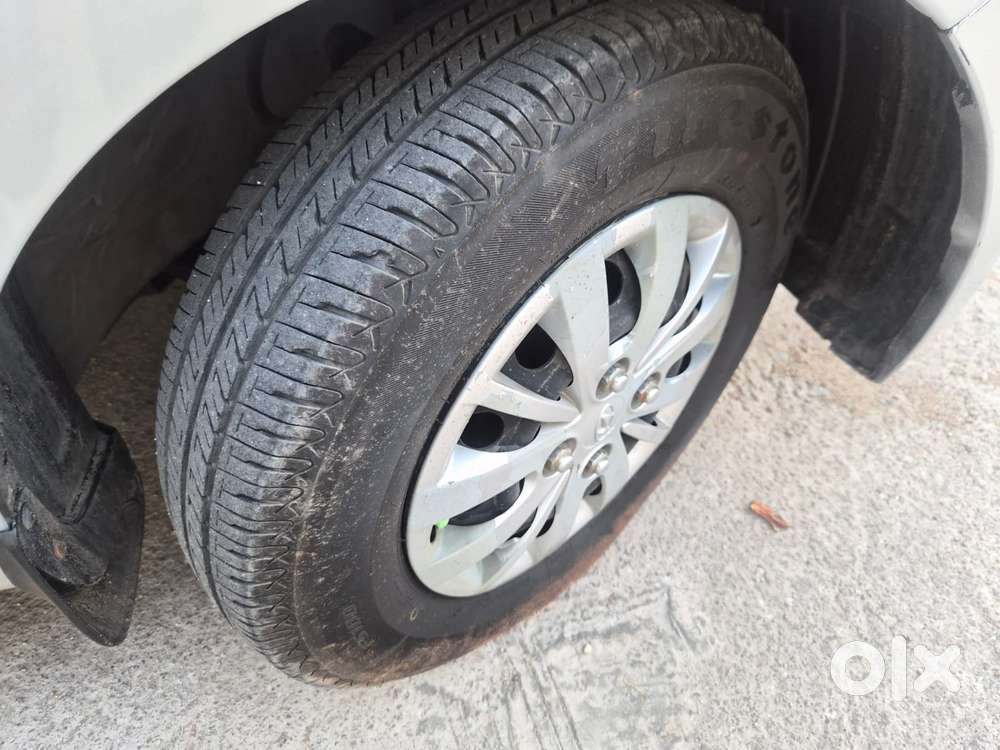 Hyundai I10 Sportz At, 2013, Petrol