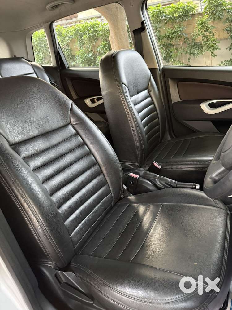 Ford Figo Petrol Titanium, 2011, Petrol