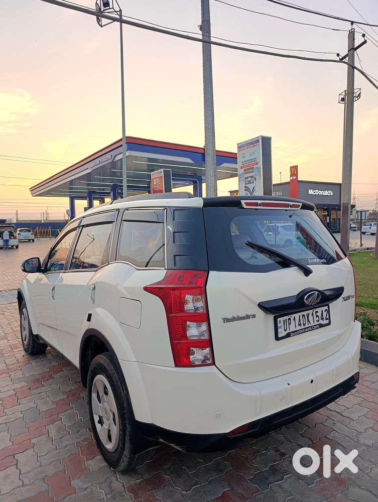 Mahindra Xuv500 At W6 2wd, 2017, Diesel