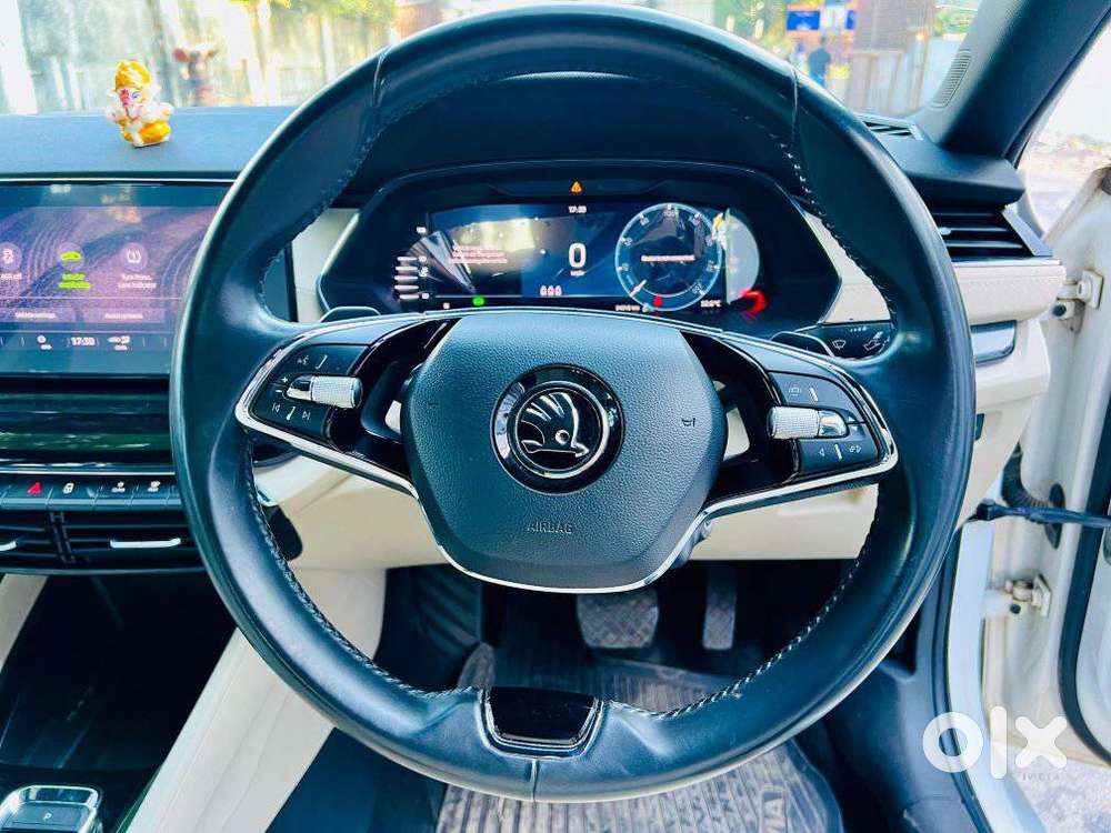 Skoda Octavia 2.0 Style Tsi At, 2022, Petrol