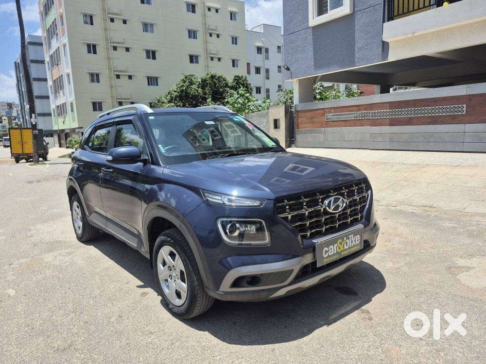 Hyundai Venue 1.2 S Plus, 2021, Petrol
