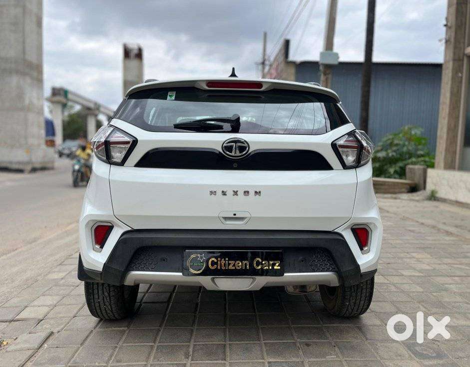 Tata Nexon 1.2 Revotron Xza Plus, 2023, Petrol