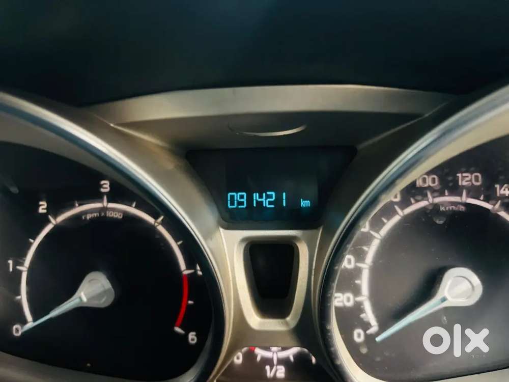 Ford Ecosport 2015 Diesel 92000 Km Driven