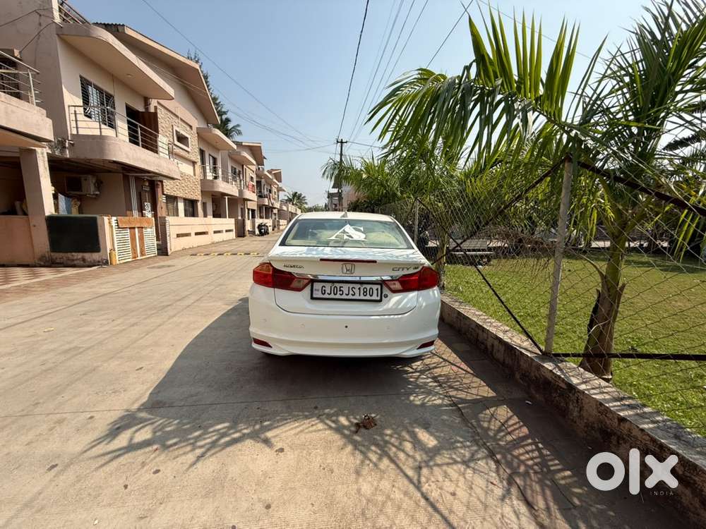 Honda City Zx 2017 Cng & Hybrids Well Maintained