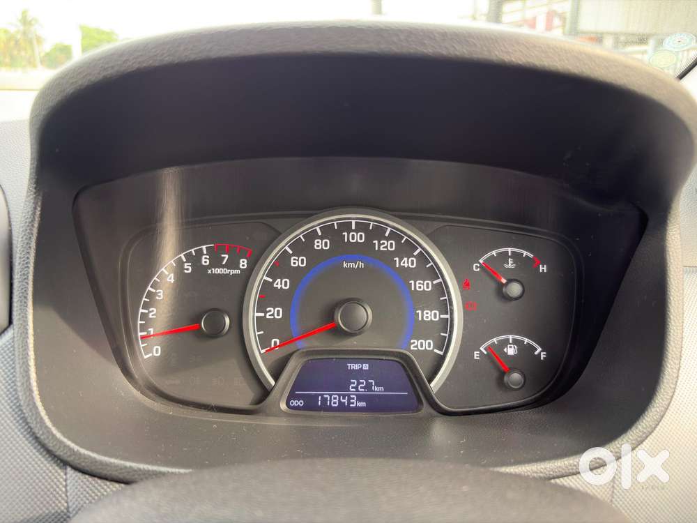 Hyundai Grand I10 1.2 Sportz(o) Dual Tone, 2019, Petrol