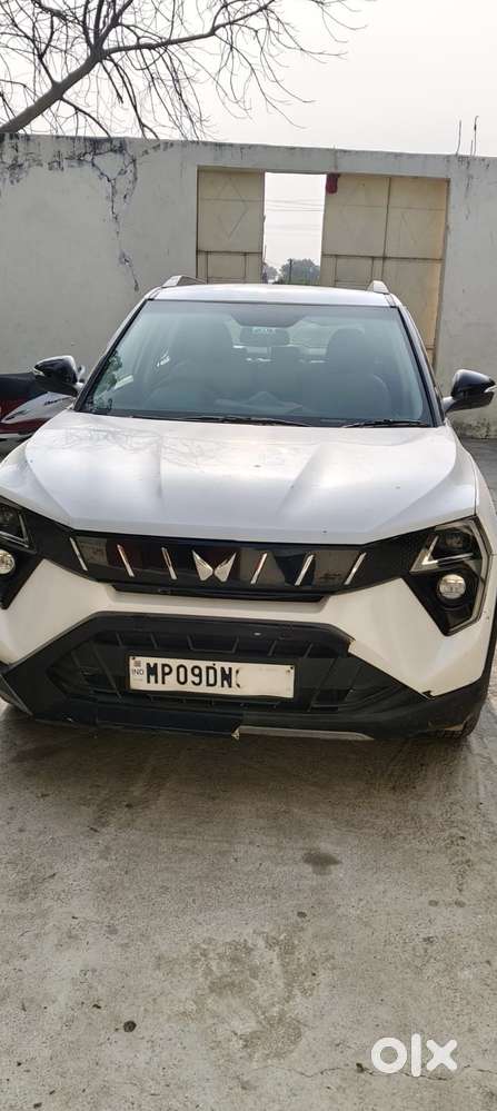 Mahindra Xuv 3xo Ax5 Ds Mt, 2024, Diesel