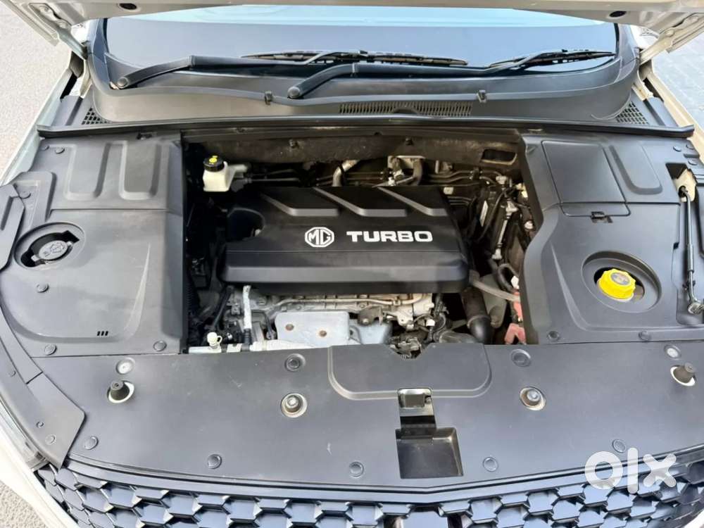 Mg Hector Plus Sharp Pro 1.5 Turbo Petrol Mt 6 Str, 2022, Petrol
