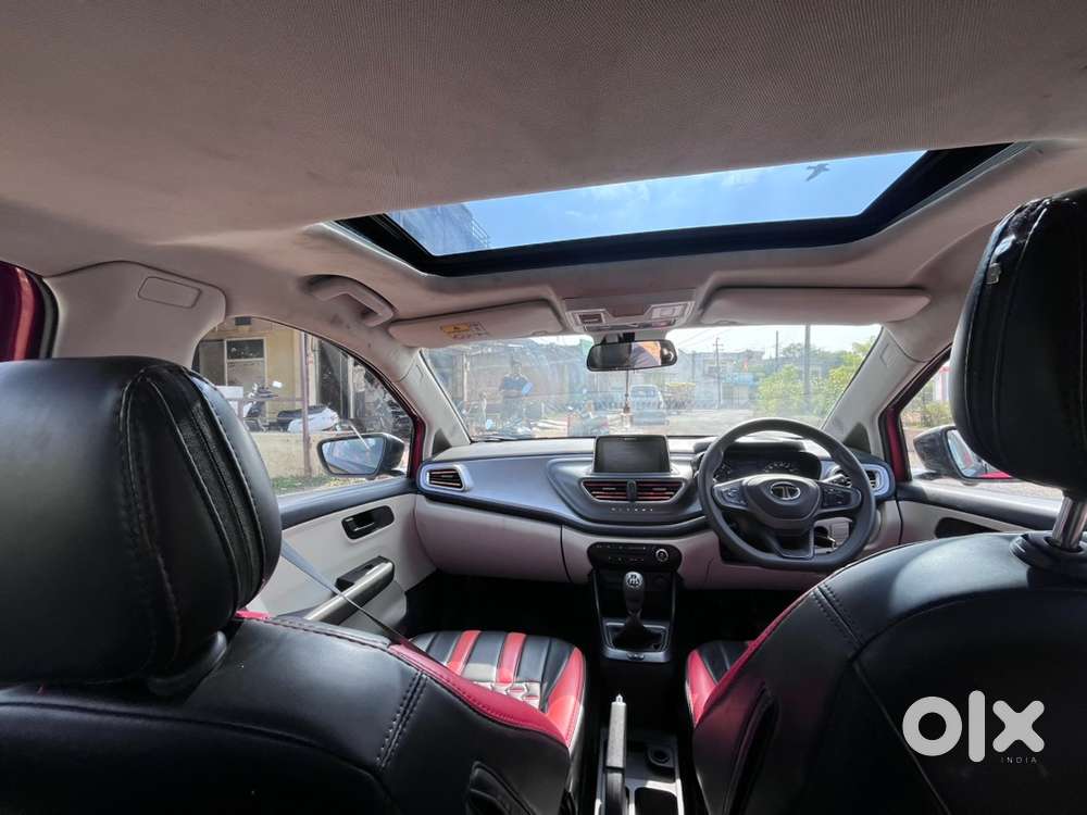 Tata Altroz Petrol Manual 2024