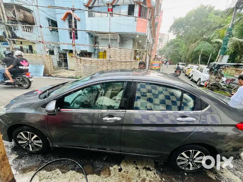 Honda City 2017 30000 Km Driven